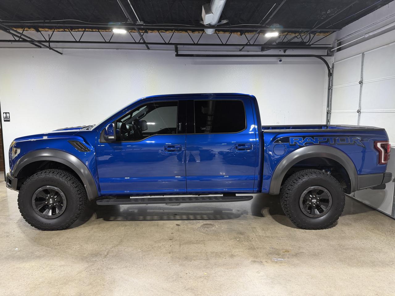 Ford F-150 Raptor SuperCrew 4WD 2018