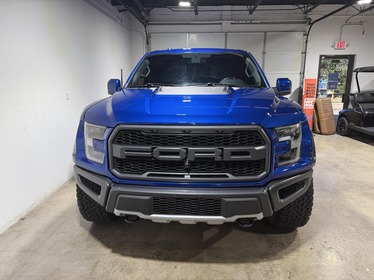 Ford F-150 Raptor SuperCrew 4WD 2018