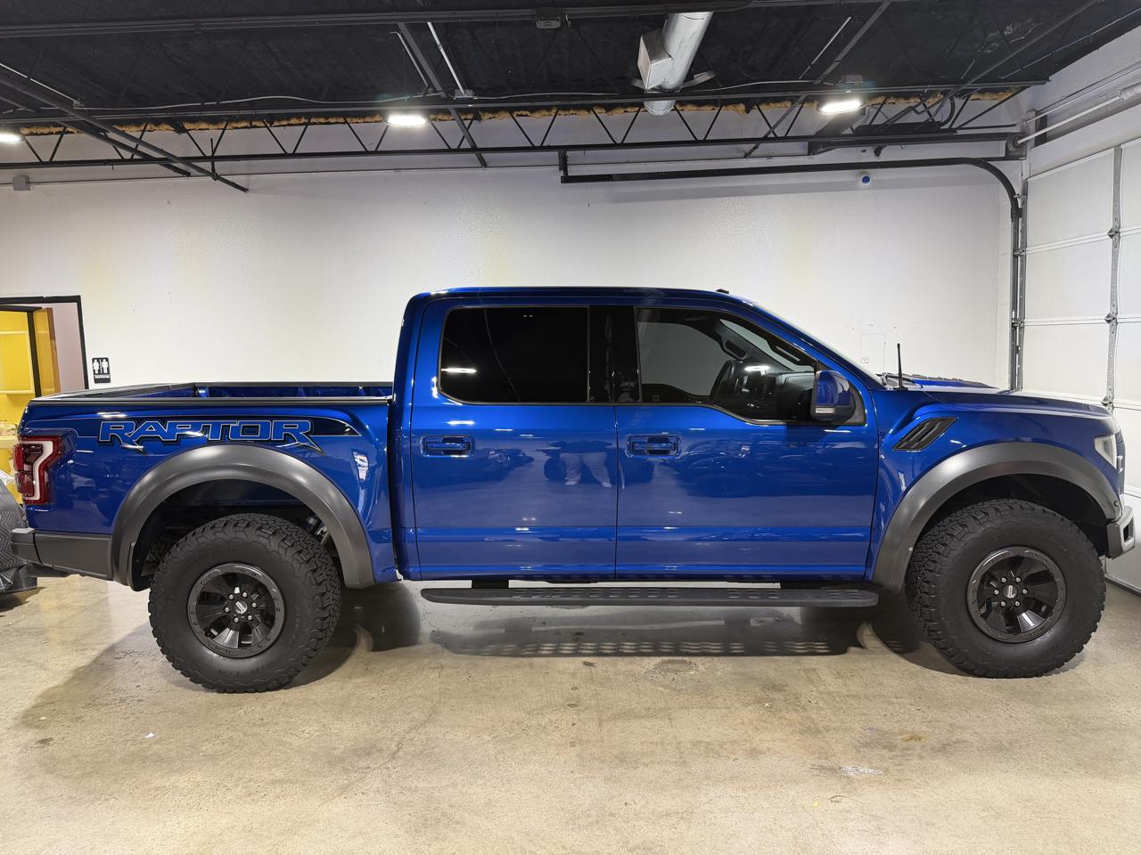 Ford F-150 Raptor SuperCrew 4WD 2018