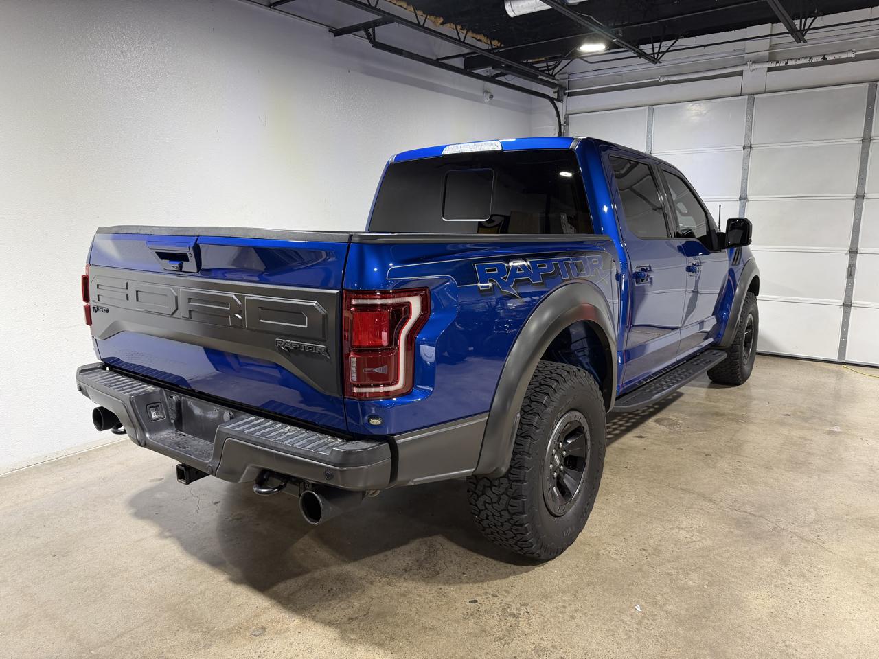 Ford F-150 Raptor SuperCrew 4WD 2018