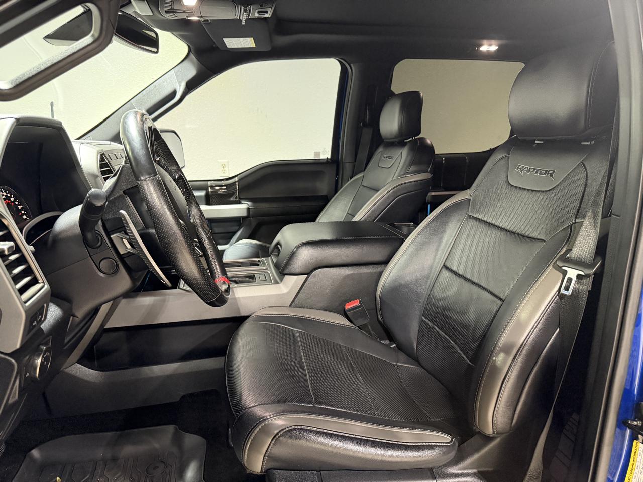 Ford F-150 Raptor SuperCrew 4WD 2018