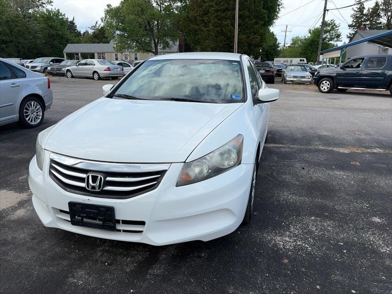 2011 Honda Accord LX sedan AT