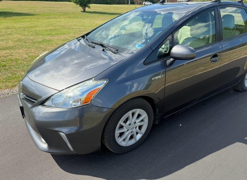 Toyota Prius V Three 2014