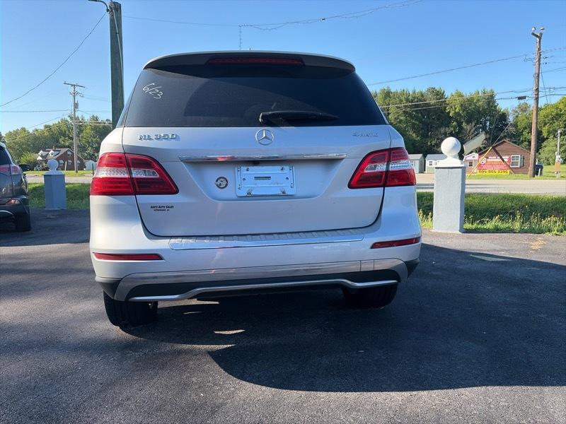 Mercedes-Benz M-Class ML350 4MATIC 2014