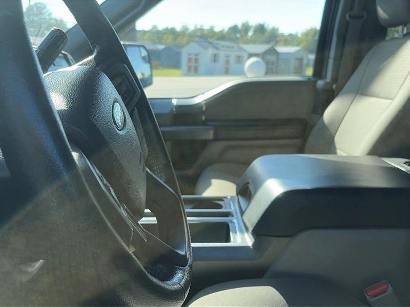 Ford F-150 XL SuperCab 8-ft. Bed 4WD 2015