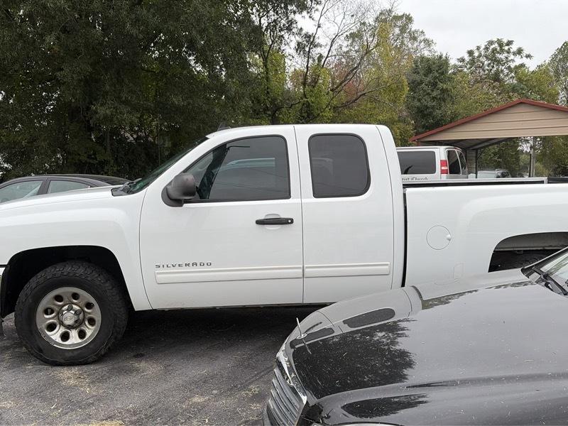 Chevrolet Silverado 1500 LS Extended Cab 4WD 2012