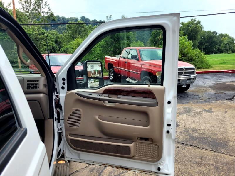 Ford Excursion Limited 6.8L 4WD 2002 Ford Excursion Limited 6.8L 4WD 2002