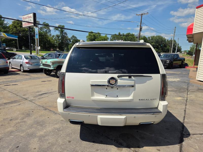 Cadillac Escalade AWD Premium 2013