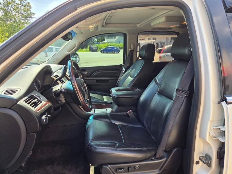 Cadillac Escalade AWD Premium 2013