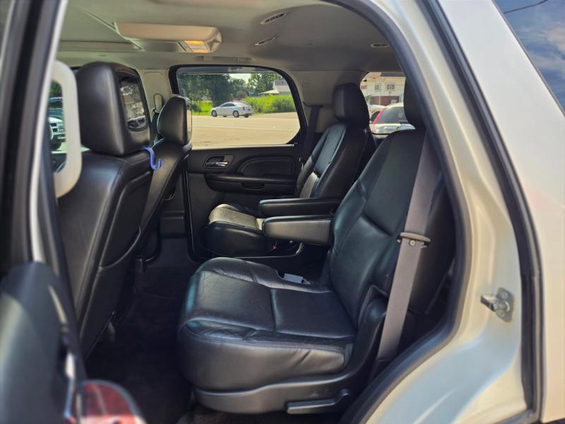 Cadillac Escalade AWD Premium 2013