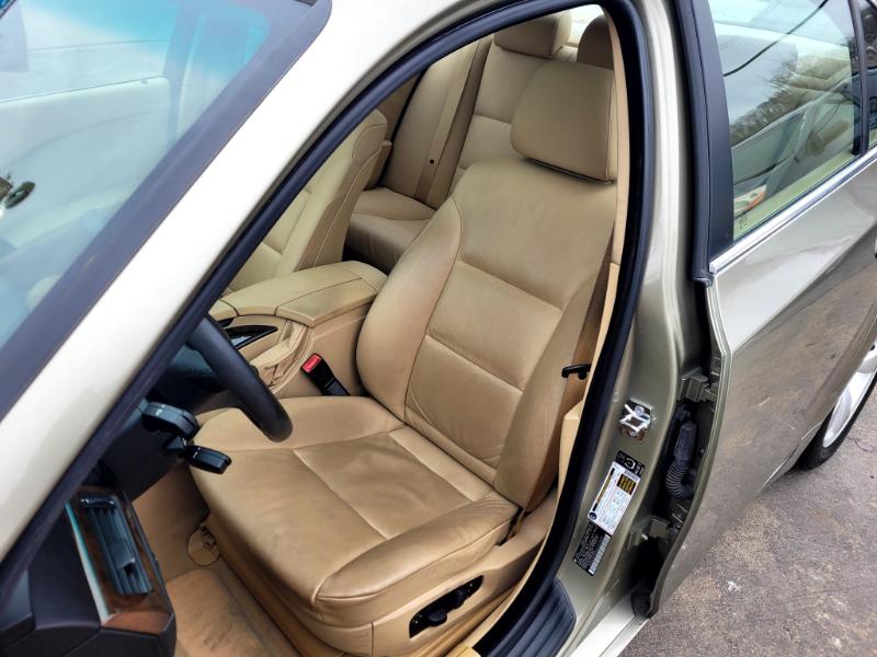 BMW 5-Series 525i 2006