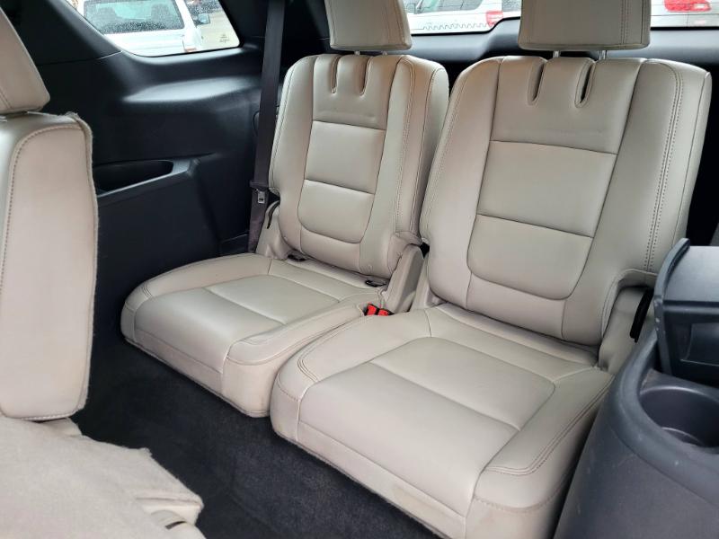 Ford Explorer Limited 4WD 2012