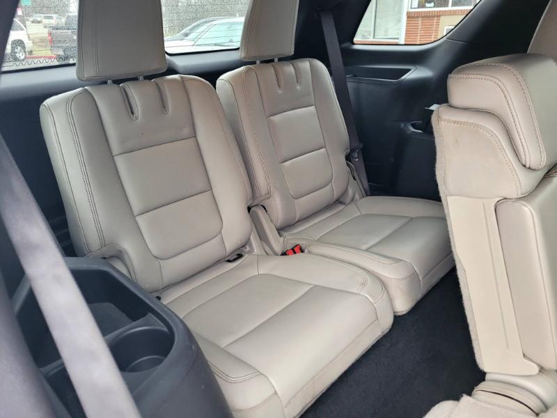 Ford Explorer Limited 4WD 2012