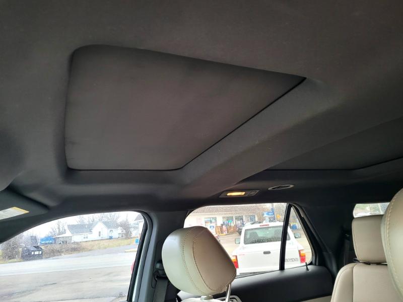 Ford Explorer Limited 4WD 2012