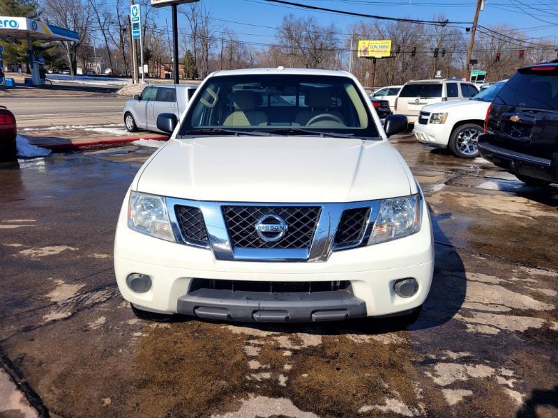 Nissan Frontier SV King Cab I4 5MT 2WD 2017