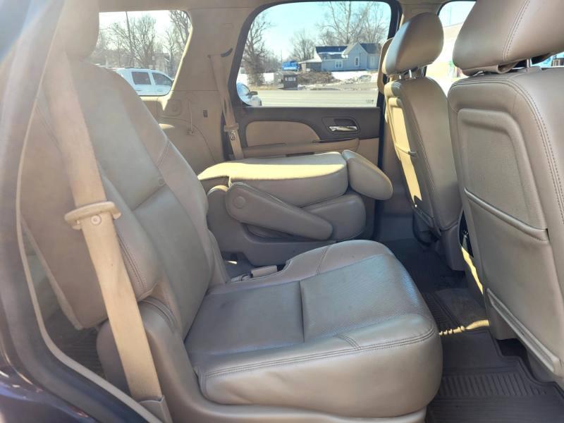 Chevrolet Tahoe LTZ 4WD 2013