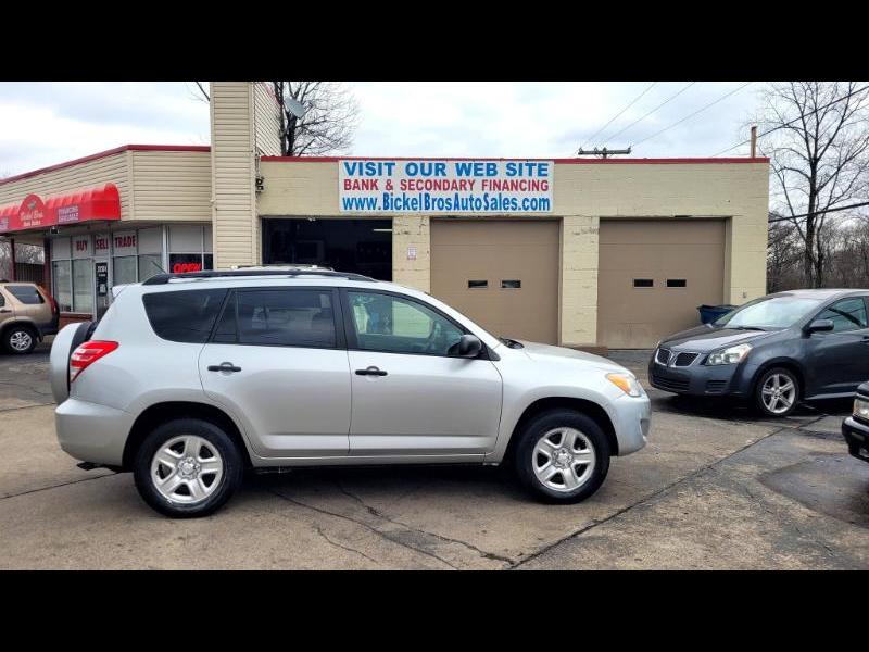Toyota RAV4 Base I4 4WD 2011