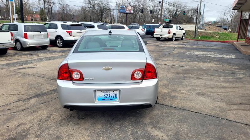 Chevrolet Malibu LS 2012