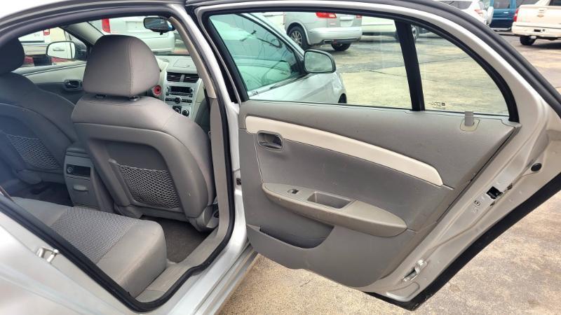 Chevrolet Malibu LS 2012