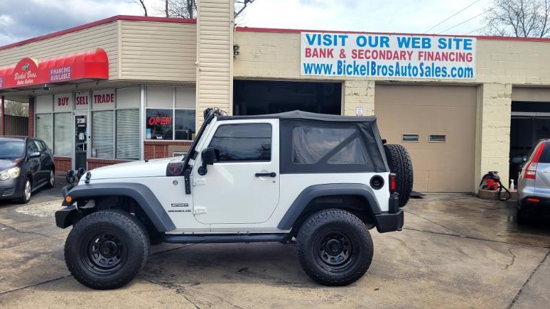 Jeep Wrangler Sport 4WD 2016