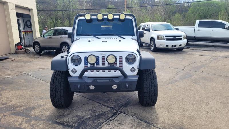 Jeep Wrangler Sport 4WD 2016