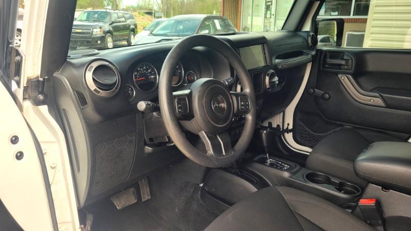 Jeep Wrangler Sport 4WD 2016