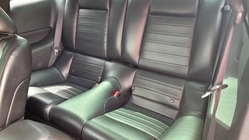 Ford Mustang GT Deluxe Coupe 2007