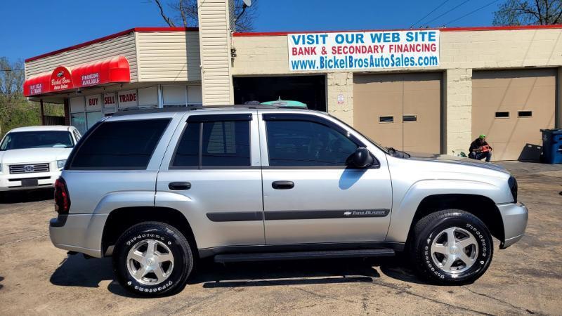 Chevrolet TrailBlazer LS 4WD 2004