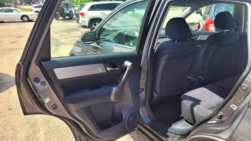 Honda CR-V LX 4WD 5-Speed AT 2011