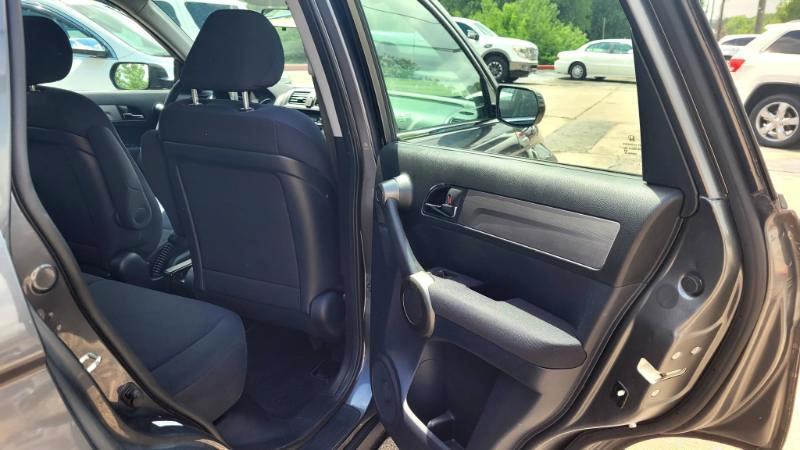 Honda CR-V LX 4WD 5-Speed AT 2011