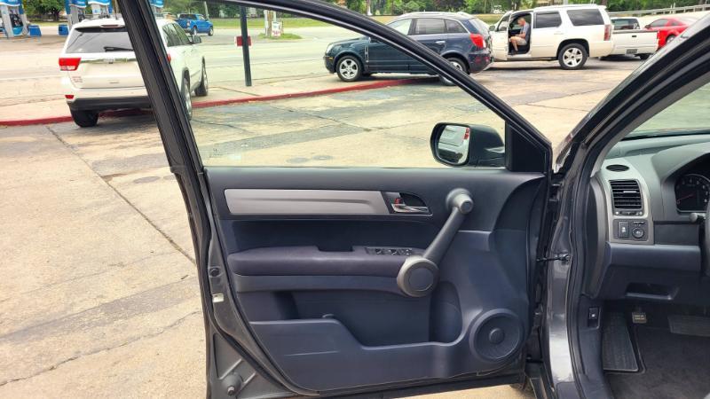 Honda CR-V LX 4WD 5-Speed AT 2011