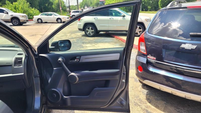 Honda CR-V LX 4WD 5-Speed AT 2011