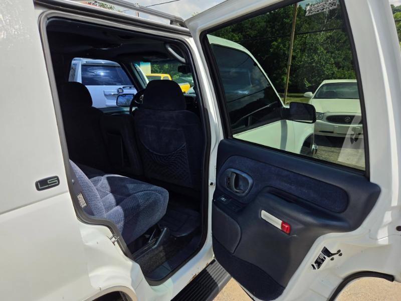 Chevrolet Tahoe 4-Door 4WD 1997