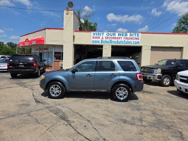 Ford Escape XLT FWD 2012