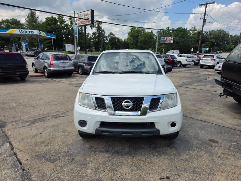Nissan Frontier SV King Cab I4 5MT 2WD 2018