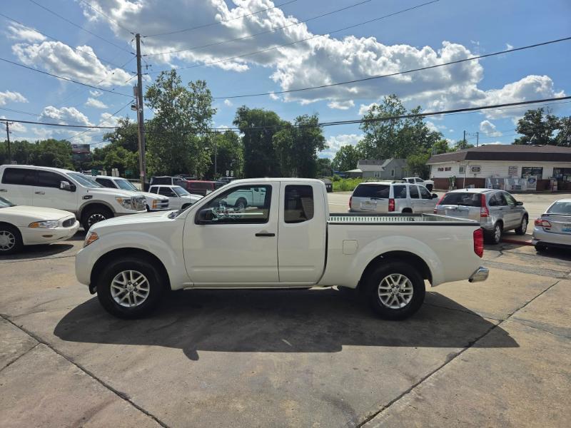 Nissan Frontier SV King Cab I4 5AT 2WD 2019
