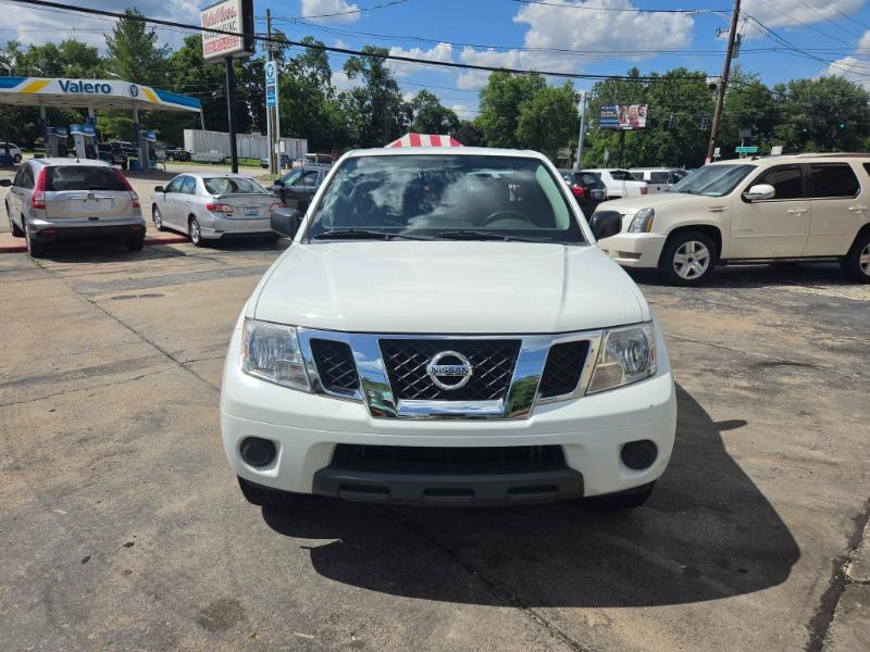 Nissan Frontier SV King Cab I4 5AT 2WD 2019