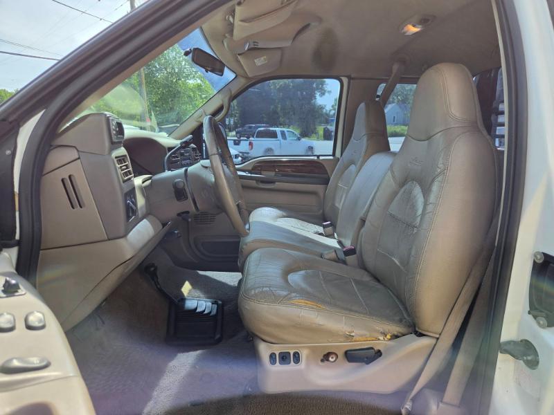 Ford F-350 SD Lariat SuperCab Short Bed 4WD 2000
