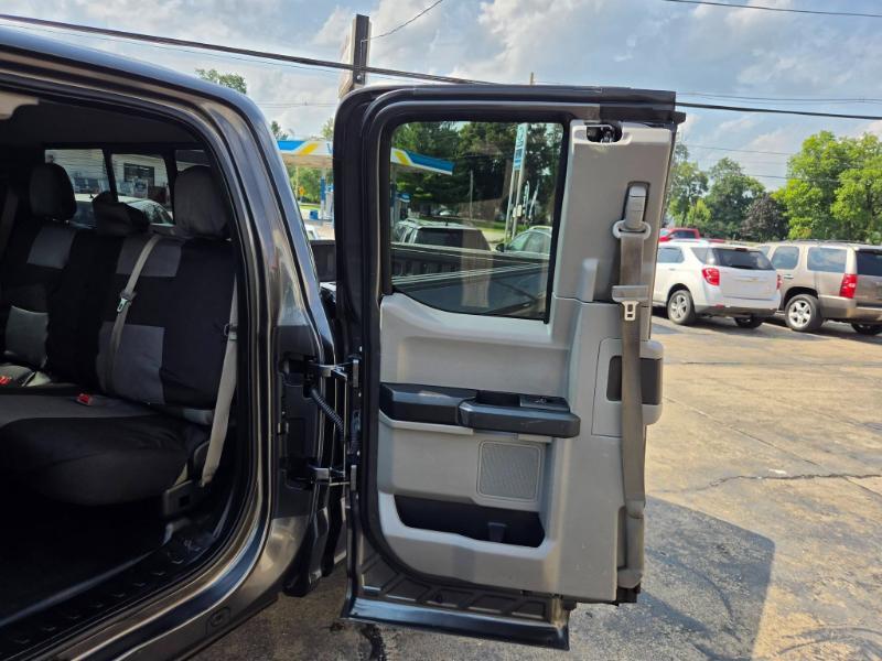 Ford F-150 XL SuperCab 6.5-ft. Bed 4WD 2016