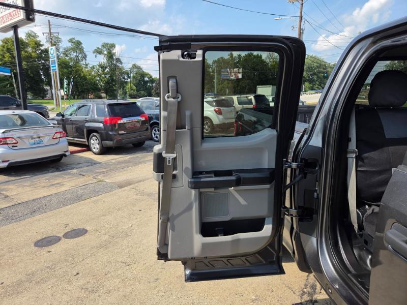 Ford F-150 XL SuperCab 6.5-ft. Bed 4WD 2016