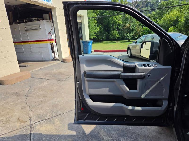 Ford F-150 XL SuperCab 6.5-ft. Bed 4WD 2016