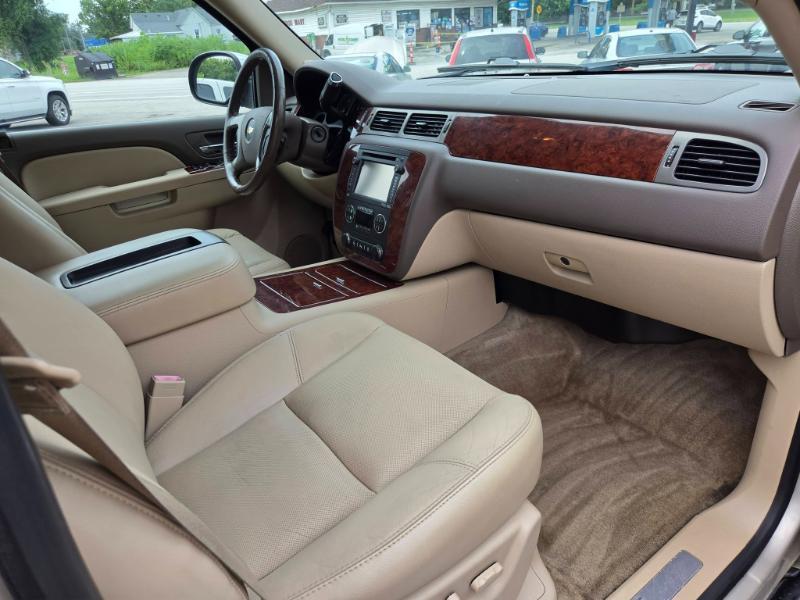Chevrolet Tahoe LTZ 4WD 2013