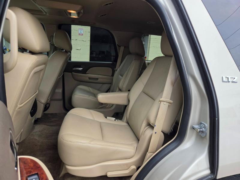 Chevrolet Tahoe LTZ 4WD 2013