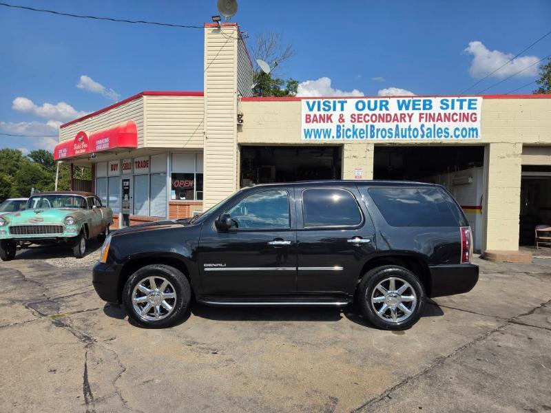 GMC Yukon Denali 4WD 2012
