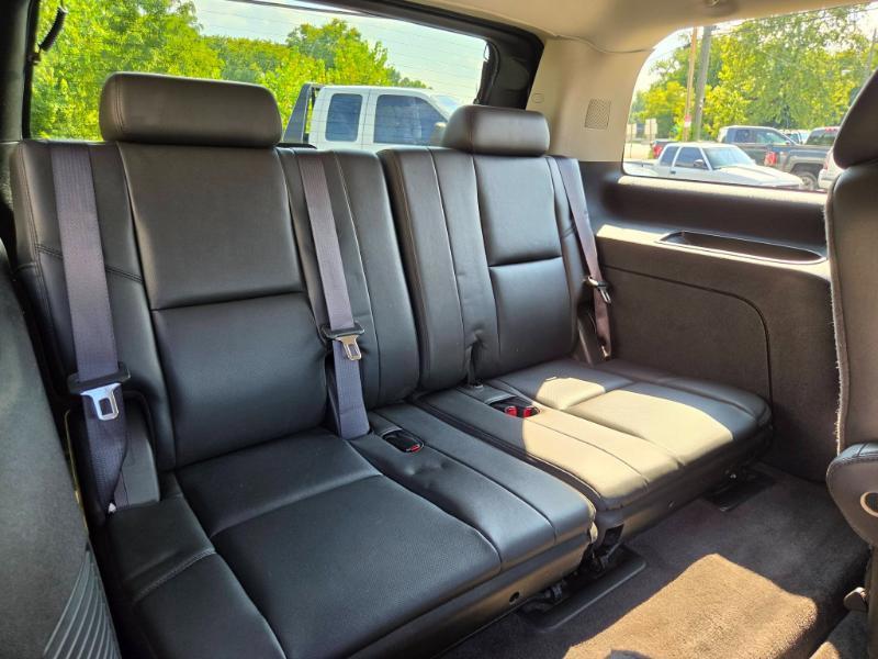 GMC Yukon Denali 4WD 2012