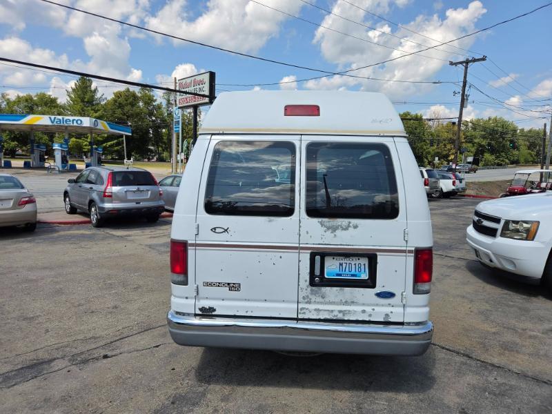 Ford Econoline E150 1997