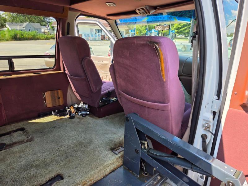 Ford Econoline E150 1997