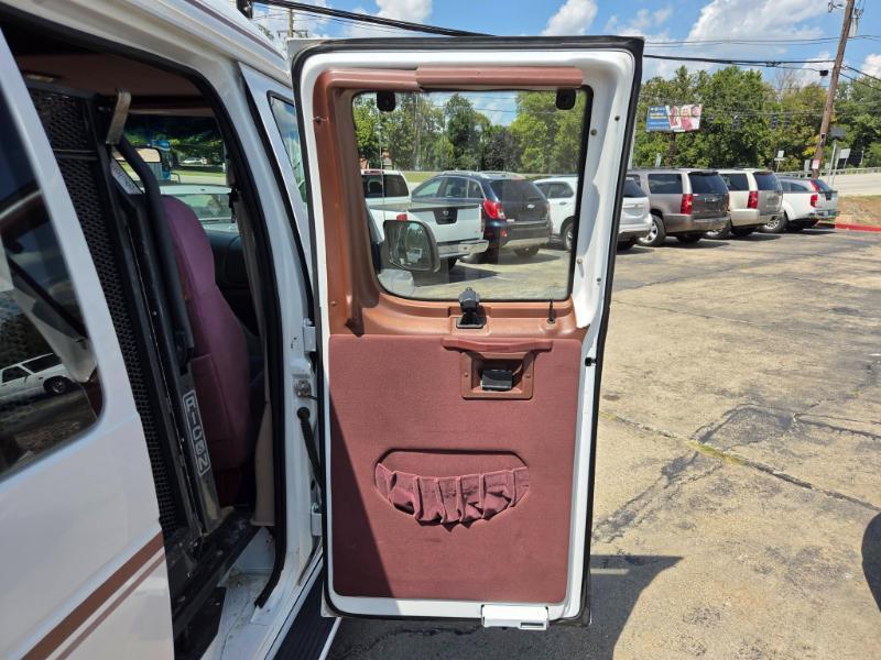 Ford Econoline E150 1997