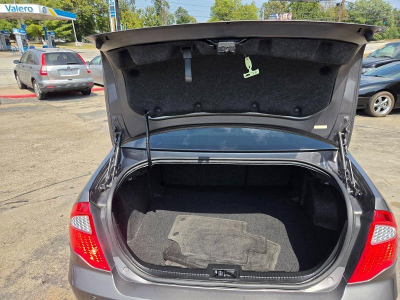 Ford Fusion SE 2012