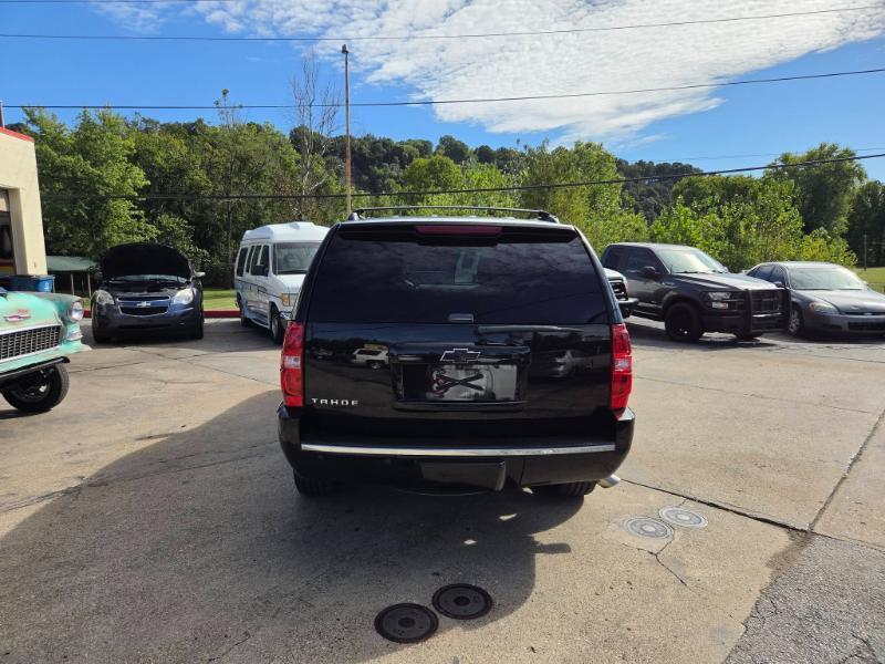 Chevrolet Tahoe LTZ 2WD 2013